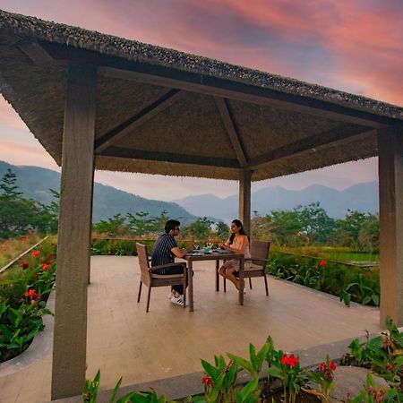 Encore A Boutique Resort Mulshi Dış mekan fotoğraf