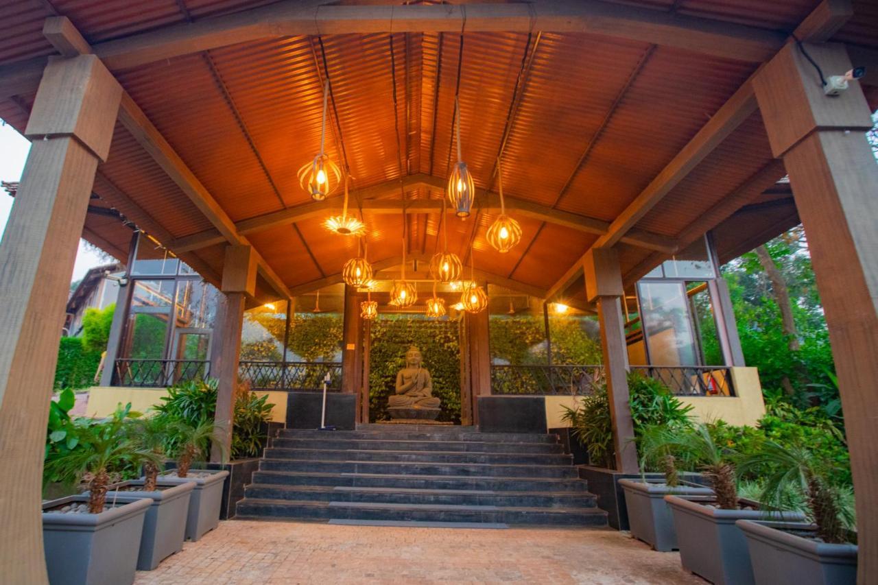Encore A Boutique Resort Mulshi Dış mekan fotoğraf