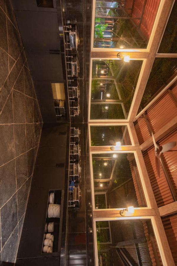 Encore A Boutique Resort Mulshi Dış mekan fotoğraf